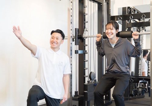 個々に合わせて専属パーソナルトレーナーが丁寧にサポート！
