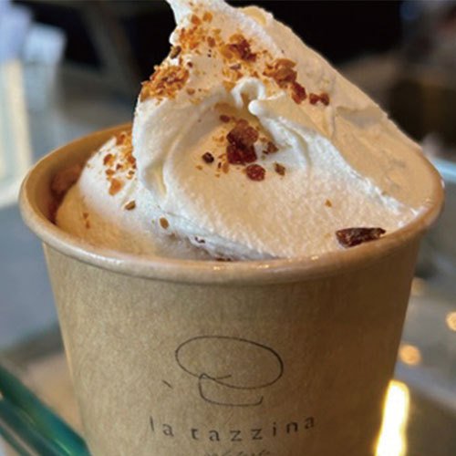 Gelateria La Tazzina（ジェラテリア ラ タッツィーナ）
