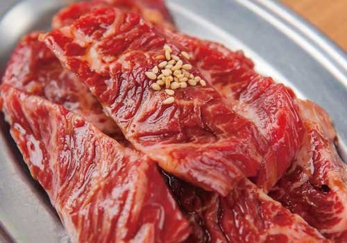 美味くて安い焼肉とホルモンのお店！