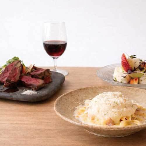 CAFE RESTAURANT ドワ33