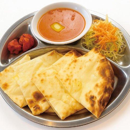 ①会計から10％OFF！または ②200円までのトッピングサービス！