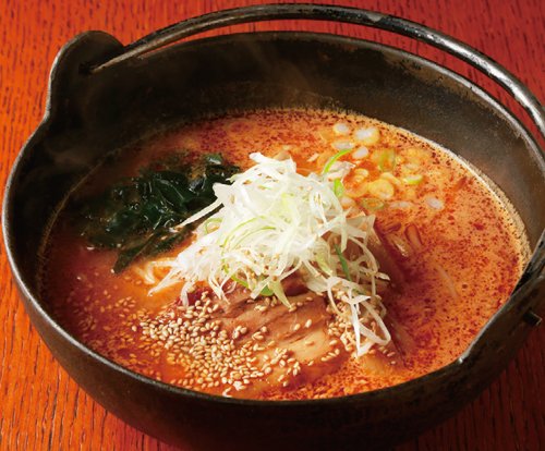 鉄鍋で最後までアツアツ！ コスパ自慢の老舗店
