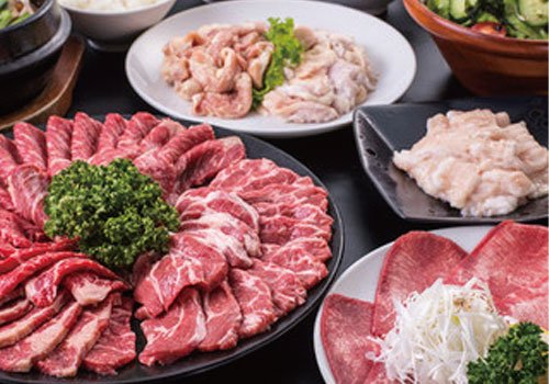 炭火の香りが食欲そそる本格炭火焼肉をお手軽に！