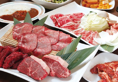 精肉卸直営店ならでは！本格炭火焼肉の食べ放題