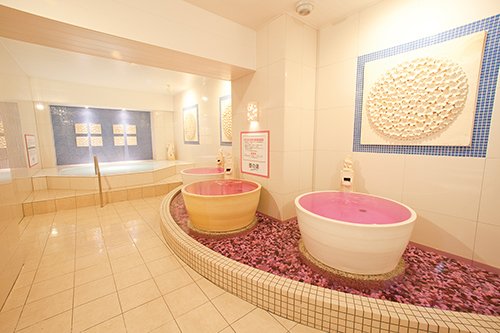 極小の気泡が体をまとう新感覚！浴びる全身美顔器 ＜ボリーナワイド＞新導入！