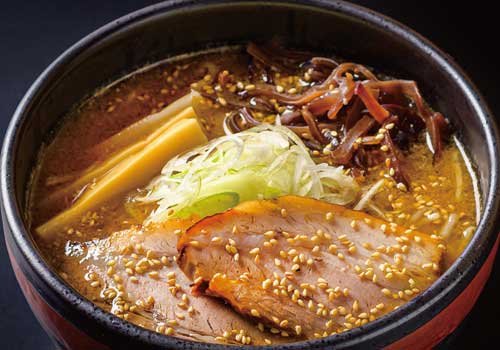 焙煎によりエッジを効かせた香り立つみそらーめんをご賞味あれ！