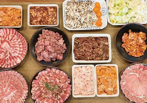 昼は時間無制限、夜は100分！時間たっぷりのバイキング