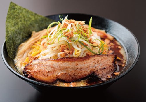 全国のラーメンイベントで売上杯数 1位を獲得する実力派！