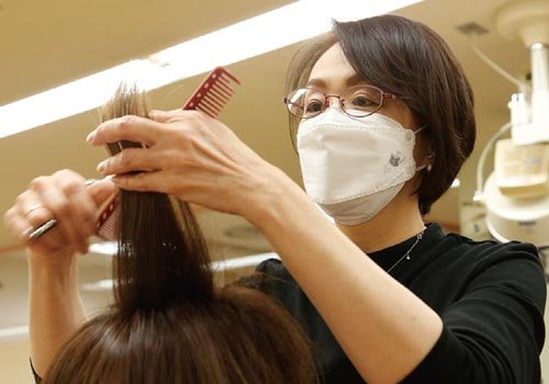 40～60代の長年愛用者多数！ 地下鉄大通駅直結の理美容室