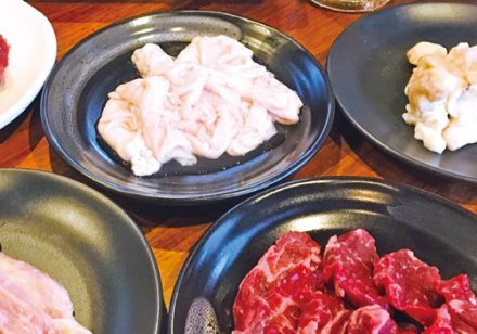 もつ鍋・ザンギ、焼肉で楽しく！