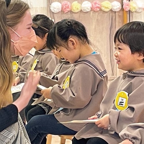 Bilingual（バイリンガル）まいどあ保育園