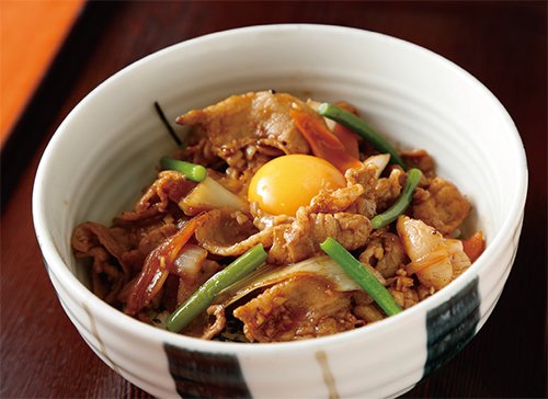 味もボリュームも◎な定食が魅力！