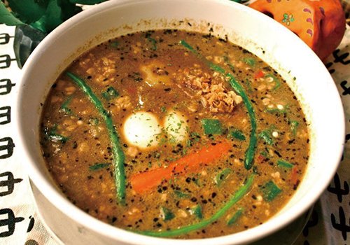 メキシカンな店内のこだわりスープカレー