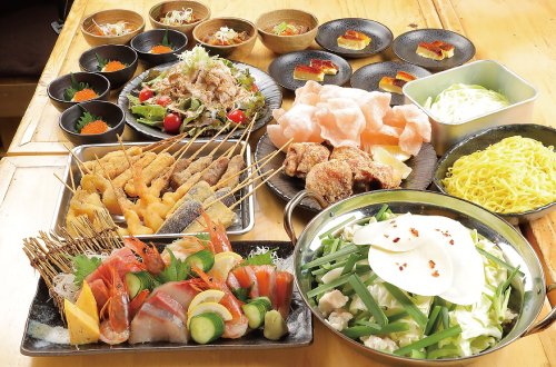 昼から飲めて、通しで営業！