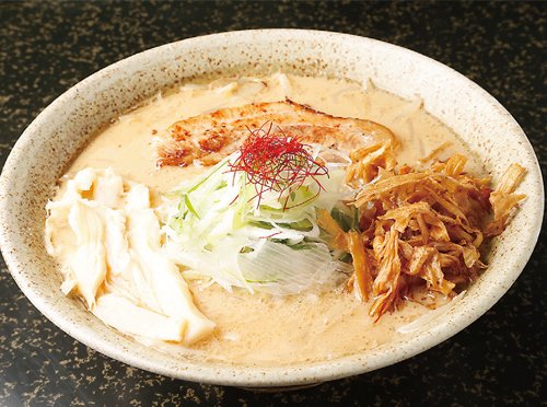 豚骨と鶏ガラの濃厚白湯スープのごぼう味噌がオススメ
