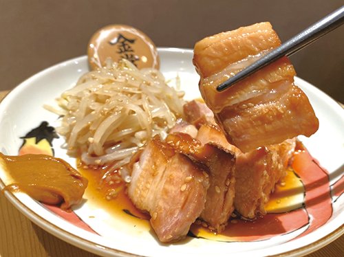 餃子と焼豚が自慢の大衆食堂 すすきの駅直結でらくらく！　