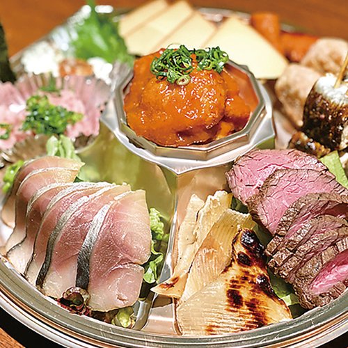 平岸の人気店・三四郎の味をおうちで！「平岸つくね山海」とのコラボメニューも登場