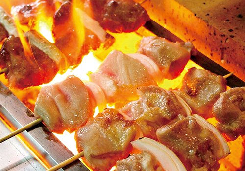 こだわり！毎日手打ち串の「炭火串焼き」