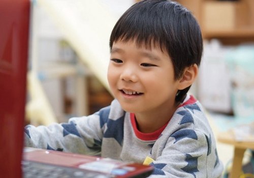 「みんなのプログラミング講座Ⅰ」開講中！子どもから大人まで全世代対象の講座です