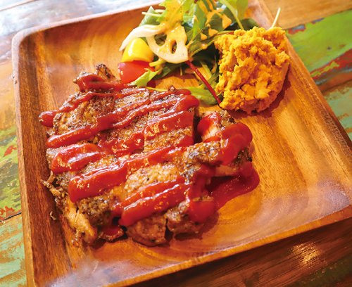 【10/5OPEN】定食でもお酒のお供でも「炭火焼き」に夢中！