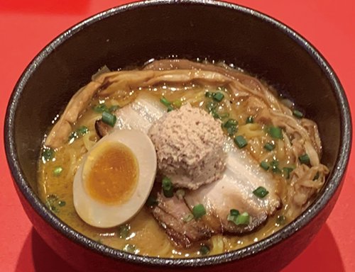 1日10食限定のプレミア麺！ 5月限定のマンスリーラーメン