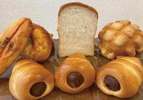 優しい味わいの手づくりパン 日によって違うパンとの出合いあり