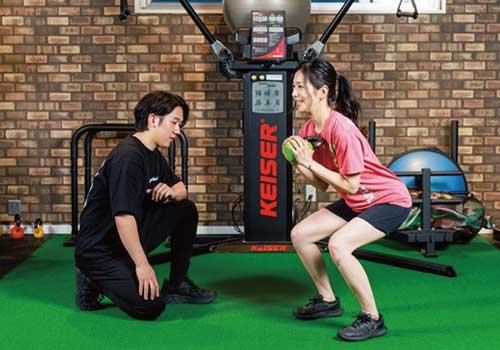 医療系国家資格を持つトレーナー監修の大型ジム