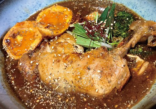 ヘルシー&スパイシー！ 古民家を改装したお店