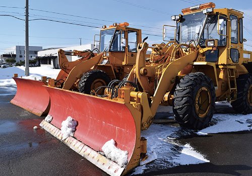 札幌の除雪と排雪は 「スノーテック」へ！
