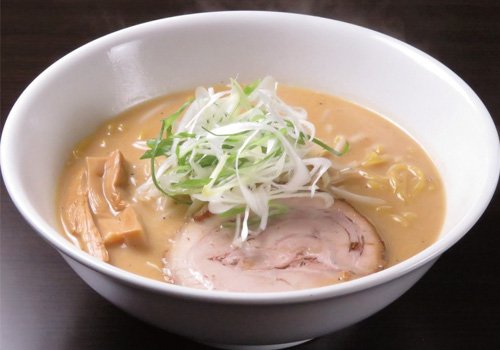 名店「信玄」からのれん分けしたお店！最後の一滴まで飲み干したい至福の一杯