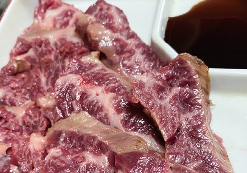 本格派の炭火焼肉をお手頃価格で堪能しよう！