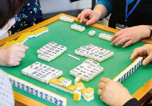 健康マージャン初心者講座で 楽しく脳を鍛えよう