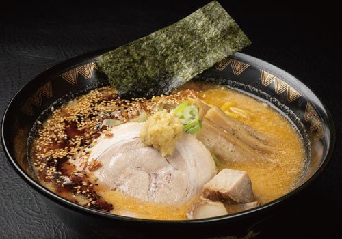 白味噌ベースの焙煎味噌が豚骨スープに溶け合う逸品