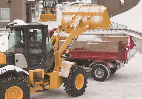 この冬の排雪はどうしますか？スポット排雪7,000円でプロにお任せ！