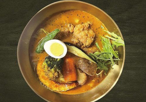 中札内鶏がら×牛骨×野菜ブイヨンスープ プリっとジューシー唐揚げはうま味たっぷり