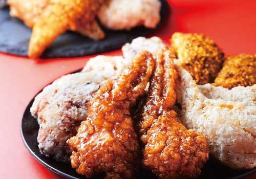 職人が1本ずつ丁寧に骨抜きした道産手羽先の手羽サッキィ札幌本店！
