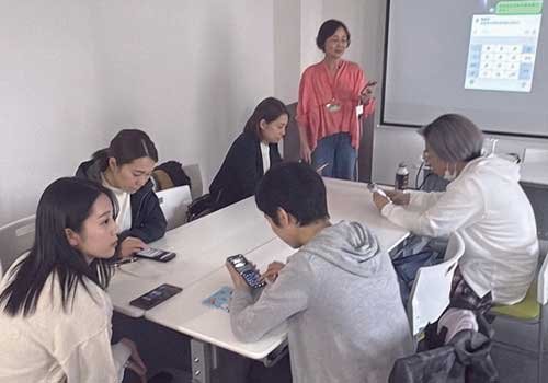 「100回聞いても怒られない」安心のスマホ教室！