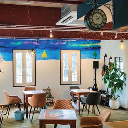 musica hall cafe