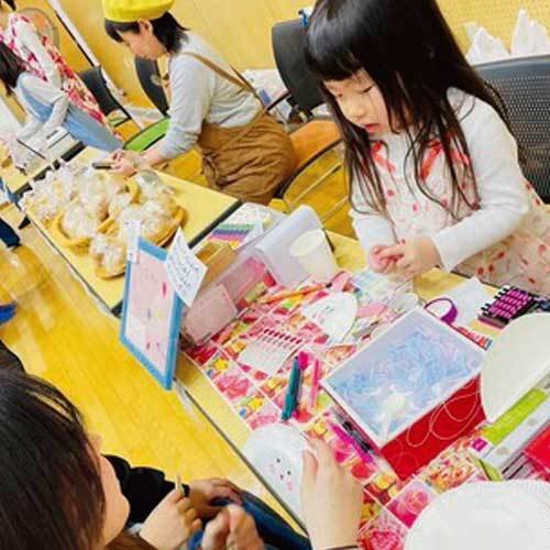 やってみたいをカタチに！こども店長が大集合 こどもマルシェinカミニシヴィレッジ