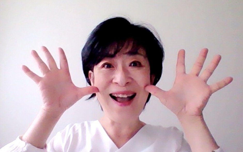 フェイシャル(顔)ヨガレッスン