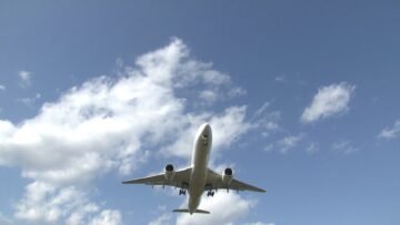 村人が開いた小さな着陸場から世界へ。北海道の空の玄関口・千歳の100年と未来。【NHK】北海道道「空を拓く～千歳 空と生きた100年～」10... [JP01【公式サイト】]