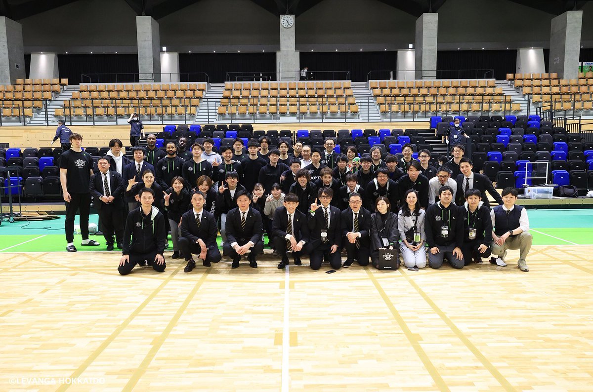 Special thanks＆See you soon!5/2のホームゲームをもちまして #レバンガ北海道 の今シーズンの戦いは終了しました... [レバンガ北海道【Twitter】]