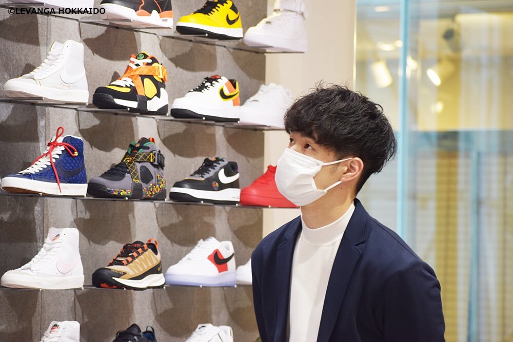 明日5/19(水)19時〜の配信は#中野司 選手登場☺️✨山口颯斗選手登場の配信回に負けないくらいの、盛りだくさんな内容となる予定です😳.... [レバンガ北海道【Twitter】]