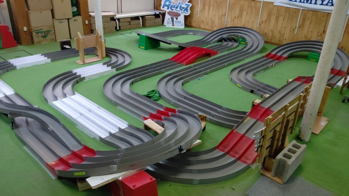 明日、5月31日(月)コース変更を行います。このコースとは今日でお別れです。明日はコースのご利用が出来ませんのでご了承ください... [おもちゃの平野【Twitter】]