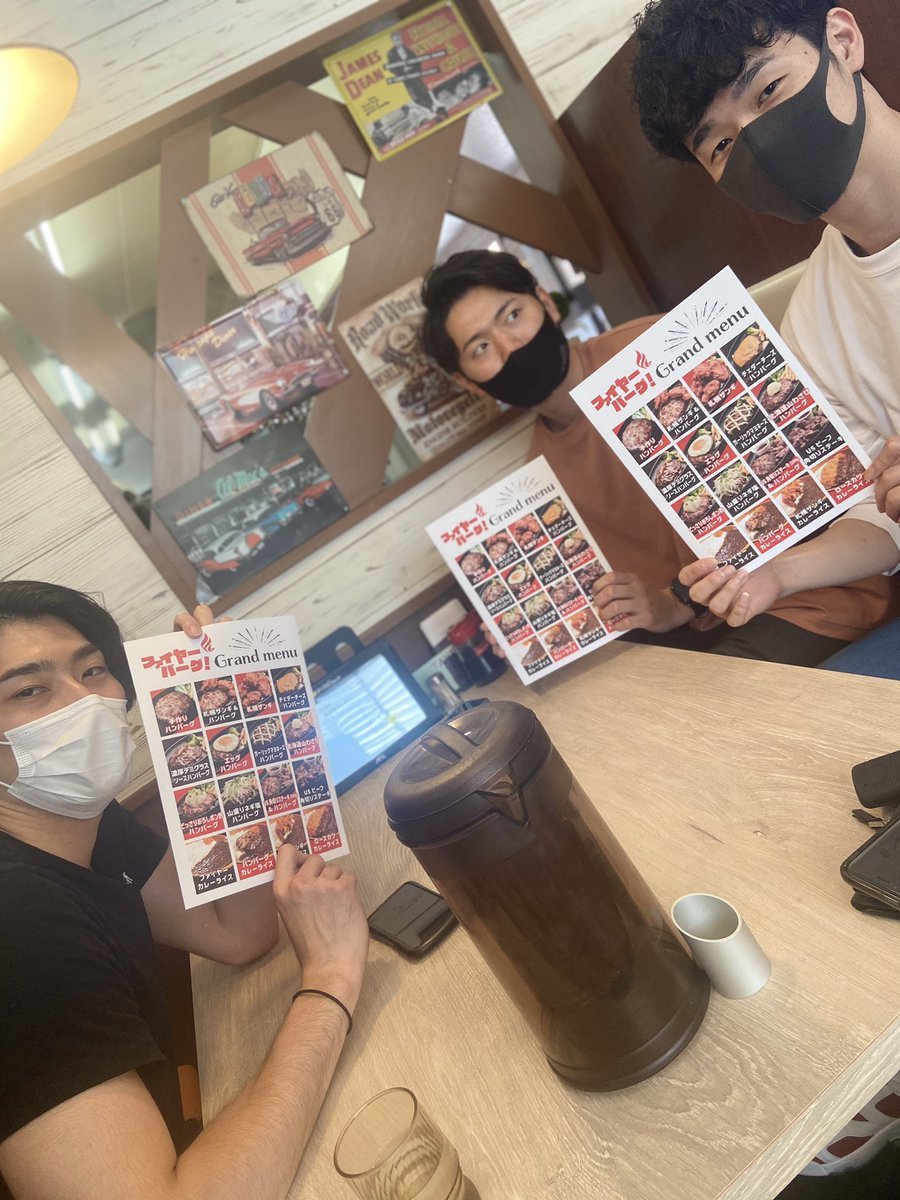 ＼🥩🍛🍴 🎬／中野選手、玉木選手、山口選手がある企画に挑みました！😋レバンガ北海道公式YouTubeにて公開予定です☀️#ファイヤ... [レバンガ北海道【Twitter】]