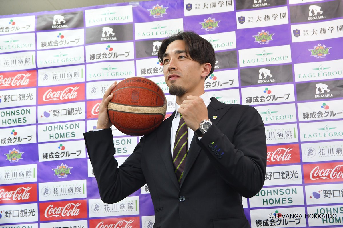 本日、B.LEAGUE 2021-22 SEASON #3 牧 全選手契約記者会見を実施しました。「きれいにプレーする気持ちは一切なく、がむ... [レバンガ北海道【Twitter】]