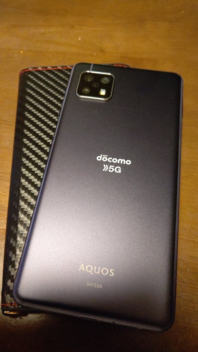 スマホが壊れました。とにかく、まともに動作しなくなります。なので買い換えました。5Gになりました。 [おもちゃの平野【Twitter】]