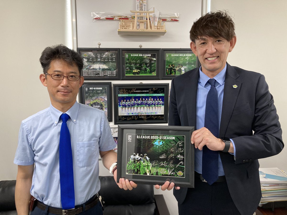 #レバンガ北海道 #折茂武彦 社長がオフィシャルスポンサー #株式会社クリーンアップ 様にシーズン終了のご挨拶をさせて頂きました。... [レバンガ北海道【Twitter】]