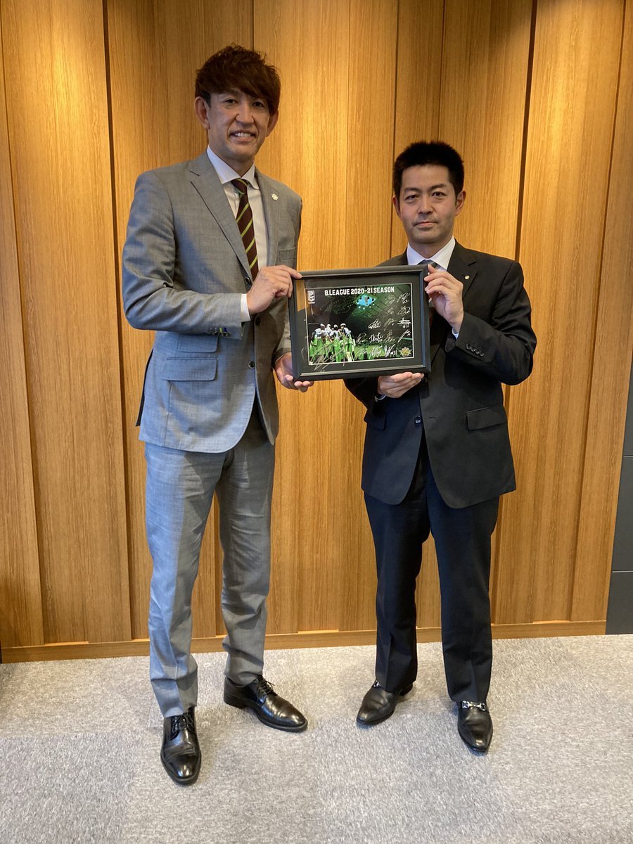 #レバンガ北海道 #折茂武彦 社長がオフィシャルスポンサー #中道リース株式会社 様にシーズン終了のご挨拶へ伺いました。お忙しい中... [レバンガ北海道【Twitter】]