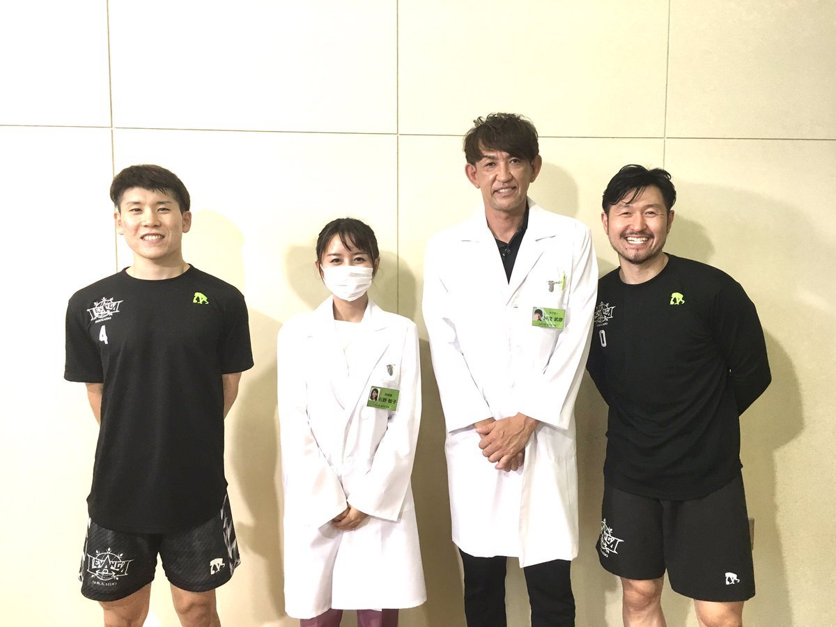 ／今晩24:30放送📺💉＼#UHB『Dr.折茂のレバンガ・ホスピタル』、今晩は #寺園脩斗 選手が初来院🏥#橋本竜馬 選手とともにキャ... [レバンガ北海道【Twitter】]